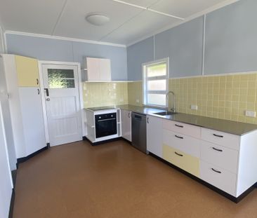 16 San Michele Street, Tugun QLD 4224 - House For Rent | Domain - Photo 4