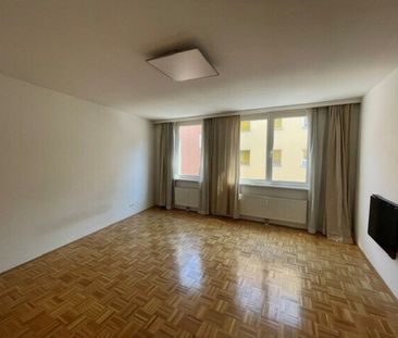 Gepflegte 2-Zi-Wohnung Nähe Schillerplatz - Photo 2
