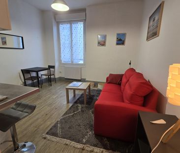 T1 meublé en hyper centre - Photo 2