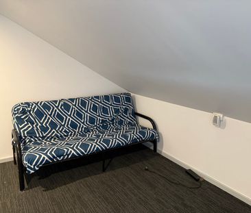 For Rent: Stylish 1-Bedroom Apartment in the Heart of Islington! ✨ - Photo 2