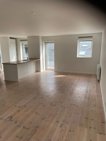 Sønder Allé 26 E, 2 2 8000 Aarhus C - Photo 2