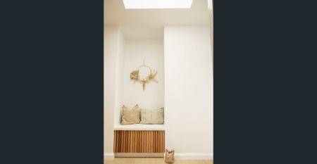 Stunning Botanic Beauty – Your Peaceful Picton Retreat Awaits! - Photo 2