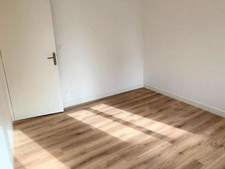 Appartement à louer 4 pièces 82.4m² - Photo 4