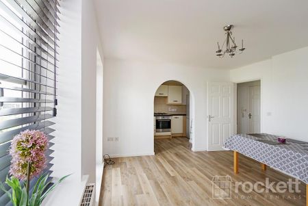 2 bedroom apartment to rent - Photo 3