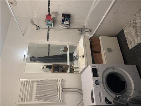 3 pièces - 58 m² - 3ème étage - Colocation non autorisée - Photo 3