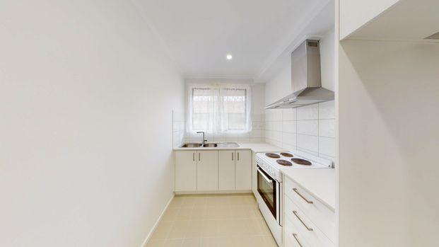 Location and Convenience - Photo 1