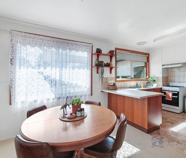 LIDGETT LIVING - Photo 6