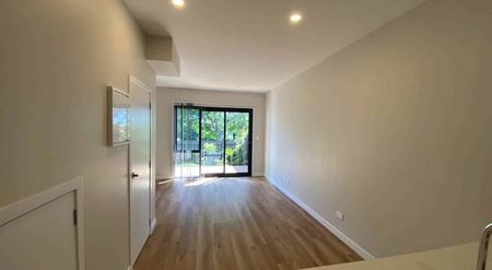 Brand new house in Central Glenfield - Photo 4