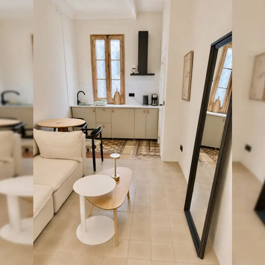 Studio for rent in La Dreta de l'Eixample, bills included - Photo 1