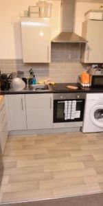 Queen Eleanor Road, Far Cotton, Northampton, NN4 - Photo 3