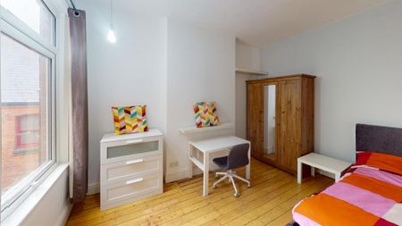 7 bedroom semi-detached house to rent - Photo 3