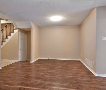 For Lease - 1765 Cobra Crescent, Burlington, Ontario - Photo 6