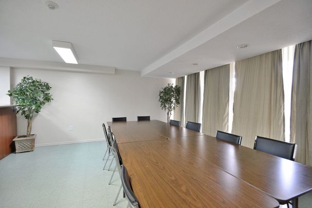 For Lease - 4 Kings Cross Road Unit# 1109, Brampton, Ontario - Photo 1