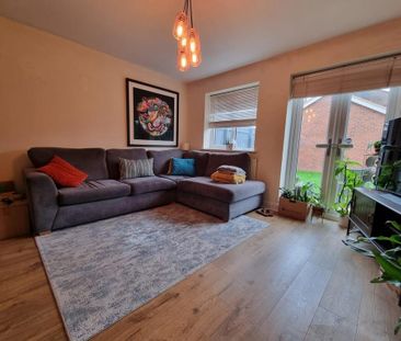 2 bedroom semi-detached house to rent - Photo 2