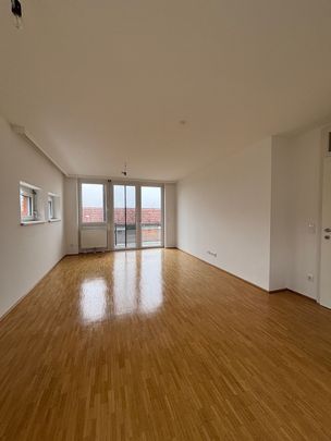 Lichtdurchflutete 3-Zimmer-Wohnung mit Balkon inkl. Küche - Photo 1