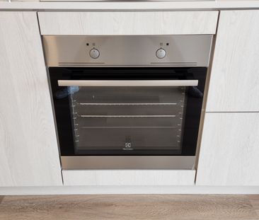 For Lease - 86 Dundas Street Unit# 424, Mississauga, Ontario - Photo 3