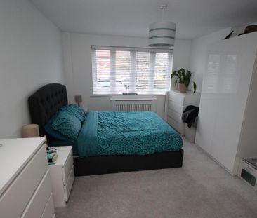 2 bedroom detached bungalow to rent - Photo 1