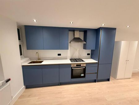 1 bedroom property to rent - Photo 2