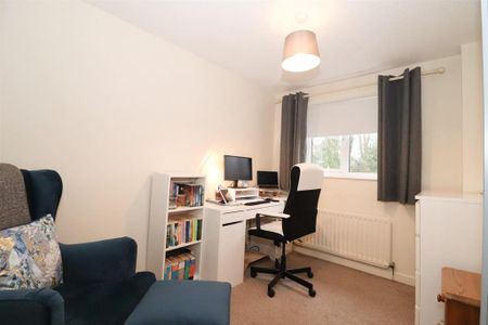 2 bedroom semi-detached house to rent - Photo 3