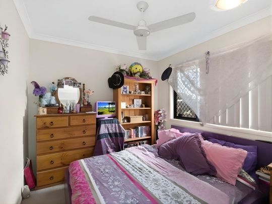 Spacious Family Living in a Quiet Rothwell Pocket - Photo 1