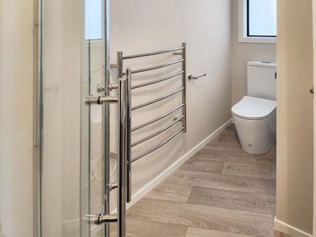 Two Bedrooms and a Study - Photo 3
