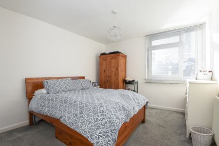 Thoresby Street, Islington, London, N1 - Photo 3