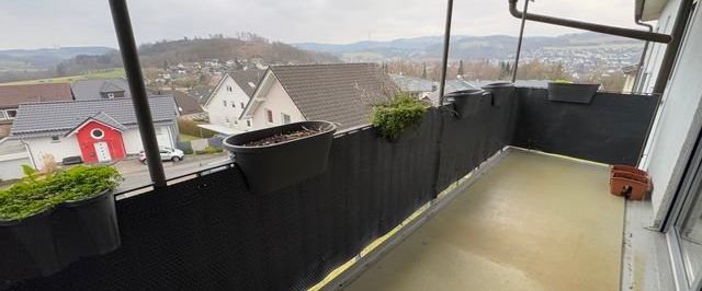 SCHADE HAUSVERWALTUNG - Barrierefreie 2-Zimmerwohnung mit Balkon zu vermieten! - Photo 1