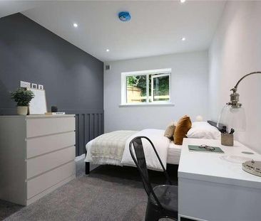 Wavell Way, Winchester, Hampshire, SO22 - Photo 3