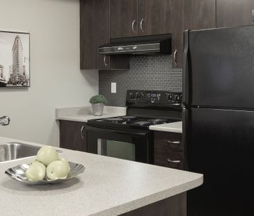 For Lease - 5191 Dundas Street Unit# 803, Toronto, Ontario - Photo 3