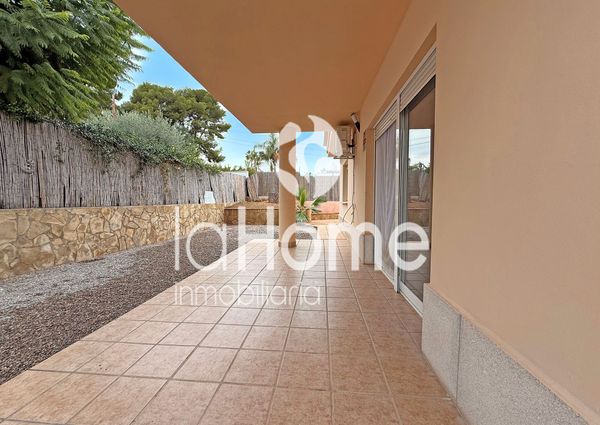 Casa o chalet de alquiler en La Conarda - Montesano