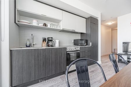 For Lease - 159 Wellesley Street Unit# 3009, Toronto, Ontario - Photo 2