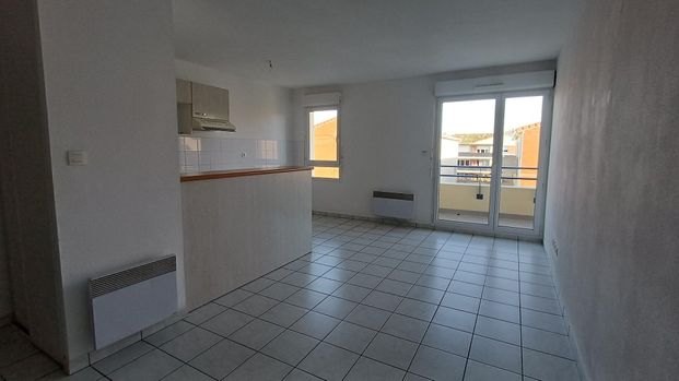 location Appartement T2 DE 46.39m² À FONSORBES - Photo 1