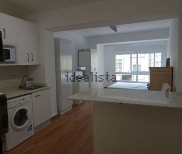 Alquiler de piso en Casco Antiguo - Foto 3