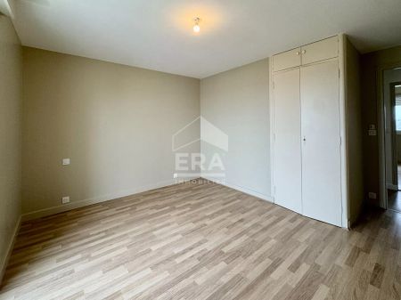 A louer - Appartement 4 pièces Vue Mer - Pontaillac - Photo 2