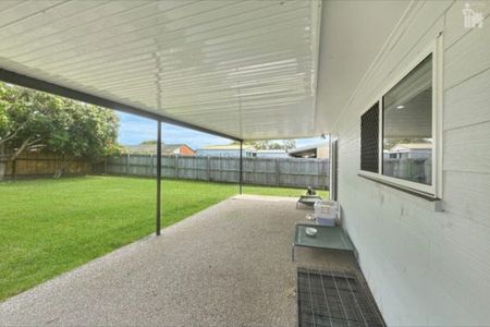 Urangan - Photo 5
