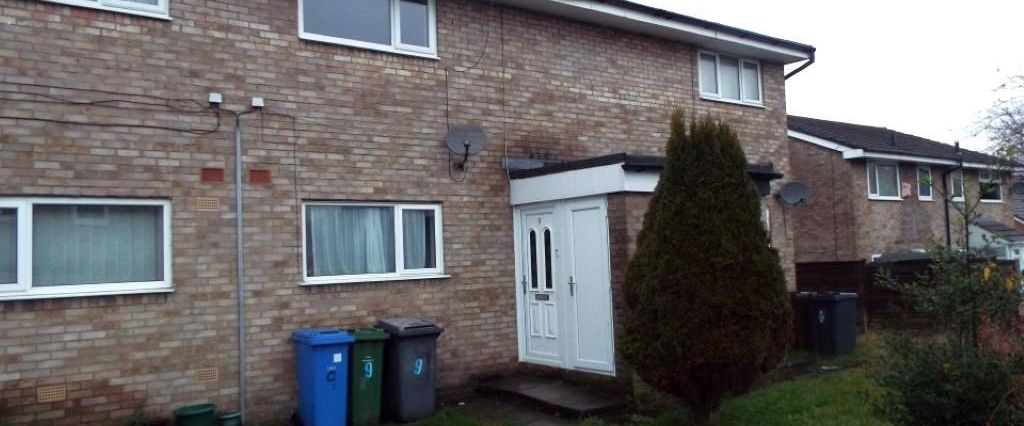 1 bedroom flat to rent - Photo 1