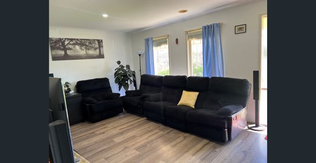 Convenient Location!! - Photo 1