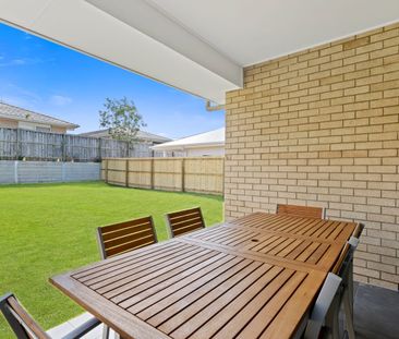 2/116 Pierro Place, Logan Reserve, Qld 4133 - Photo 4