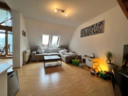 Wohntraum unter dem Dach! 3 1/2 Zimmer Maisonette Wohnung mit Alpensicht! - Foto 4