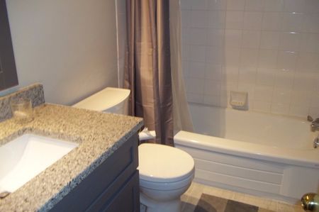 For Lease - 387 Mariners Way, Collingwood, Ontario - Photo 2