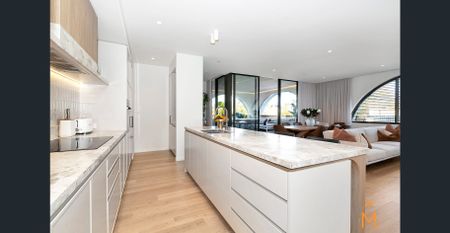 Setting the Bar in Brighton - Fully Furnished - Photo 5