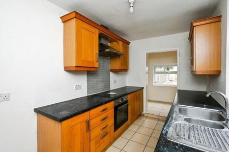 Kingsway, Kirkby-In-Ashfield, NG17, Property for rent - Photo 3