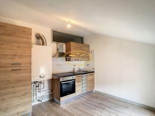 Location Appartement 4 pièces 74m² COMMERCY 55200 - Photo 2