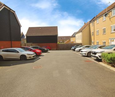 Duet House, Swindon, 4 Easdale Street, SN25 - Photo 6