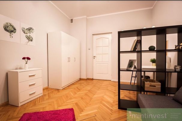 3 pokoje, świetna lokalizacja - Na wynajem - Photo 1