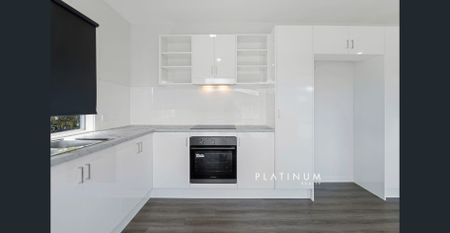 Charming Coastal Home in the Heart of Palm Beach! - Photo 5