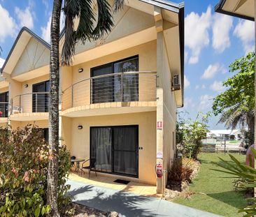 Luxury Townhouse - Photo 5