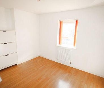 3 bedroom detached house to rent - Photo 3