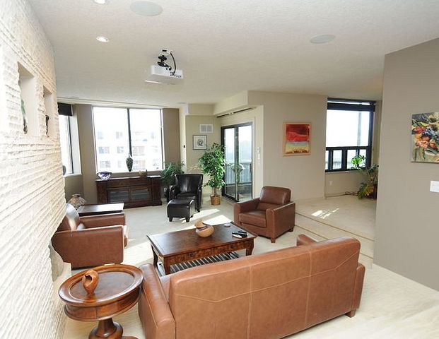 LeMarchand Exquisitely Appointed Penthouse - Luxuriously Turnkey | 1703 - 11503 - 100 Avenue NW, Edmonton - Photo 1