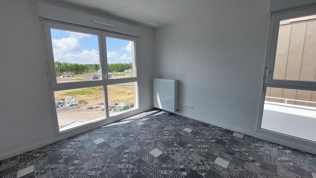 location Appartement T2 DE 47.7m² À MELUN - Photo 1